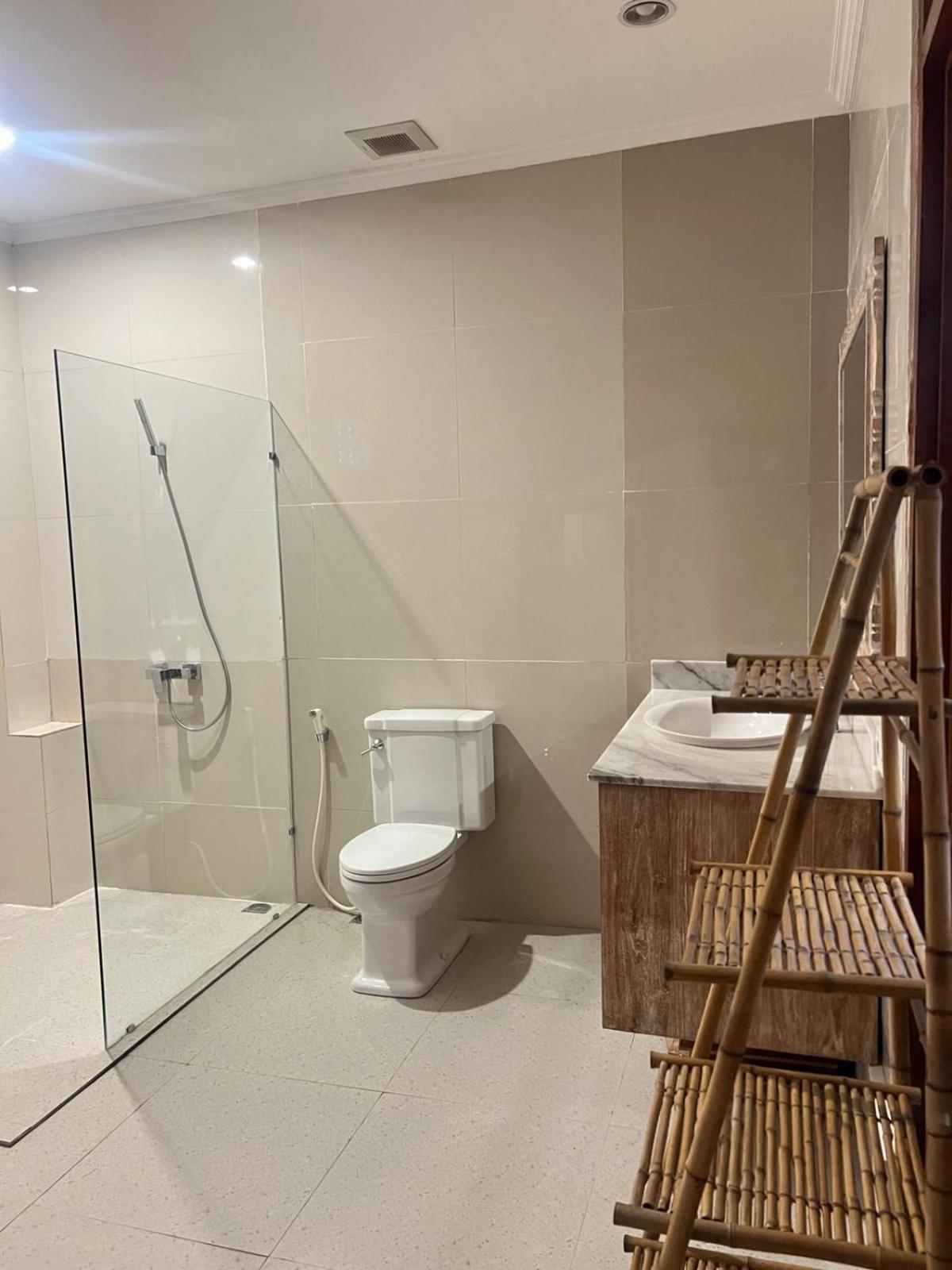 होटल Alam Kawi Ubud & 4*